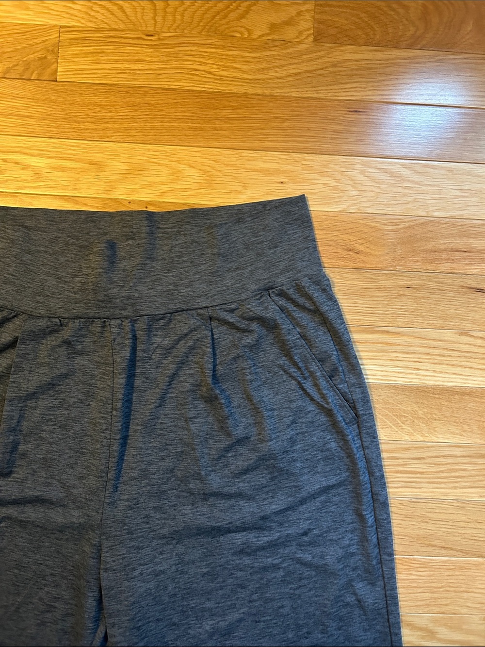Vuori Blue/Gray Wide Leg Joggers